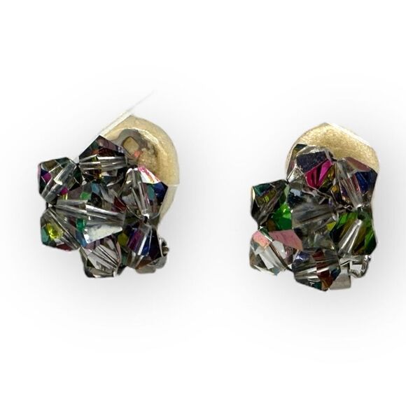 Vintage clear reflective rhinestone cluster clip on earrings - Picture 2 of 8